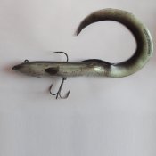 Real Eel Ready to Fish Black Green Pearl 30 cm