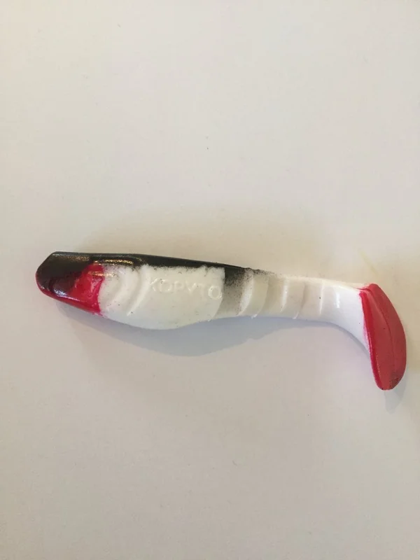 Ripper Kopyto 7,5cm (3") Vit/Svart Röd Svans